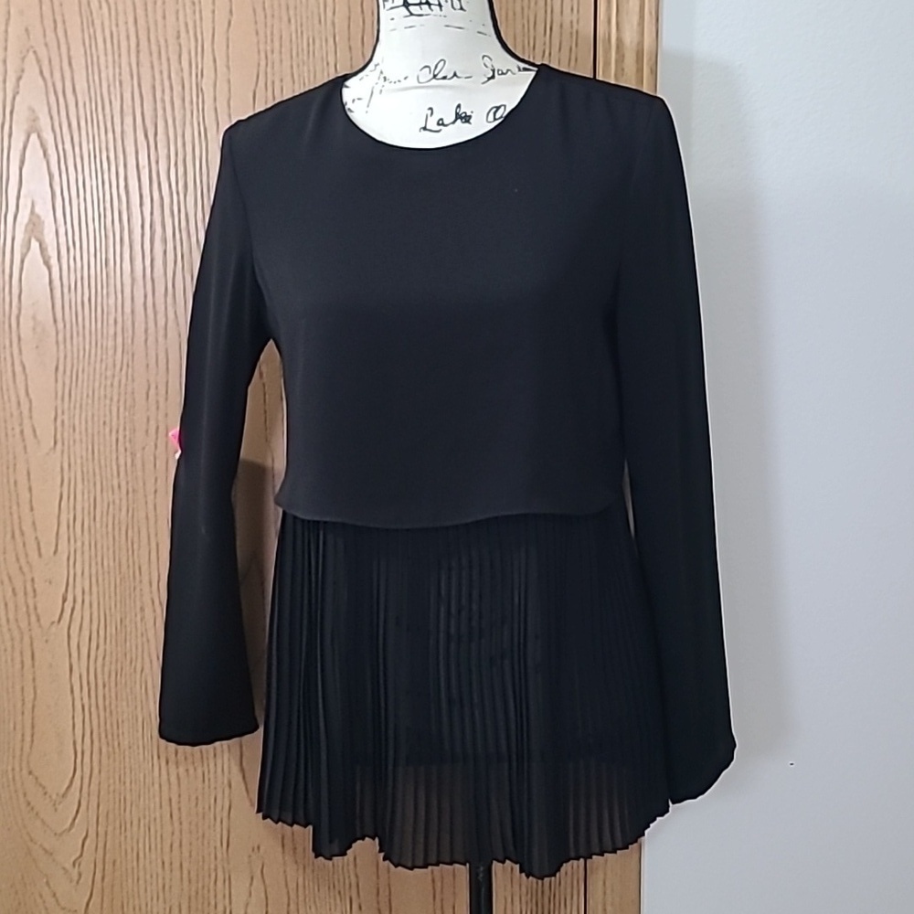 Marciano pleated chiffon tiered black top